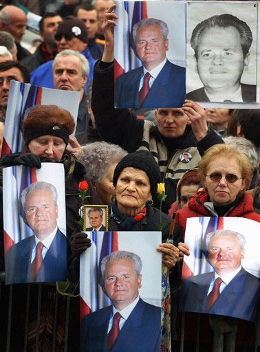 Народ и Президент. Сайт памяти Слободана Милошевича www.slobodan-memoria.narod.ru