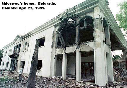 Резиденция С.Милошевича после атаки НАТО - покушения на Президента