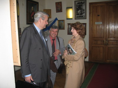 Н.Нарочницкая, Б.Милошевич и Л.Радинович в кулуарах вечера "Югославия в сердце"